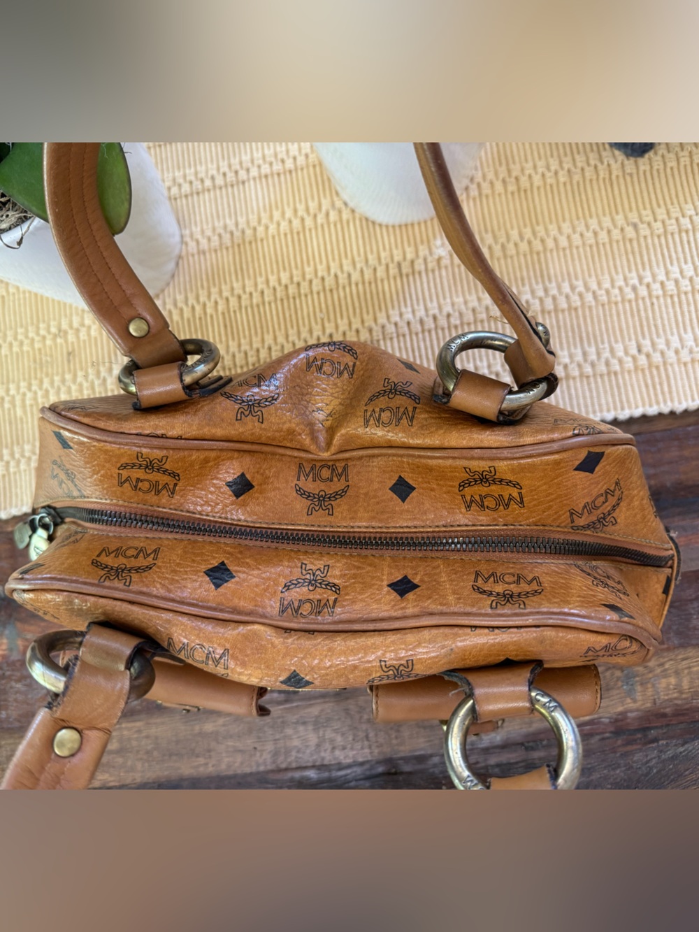 MCM Cognac Visetos Monogram dual-pocket satchel - Picture 5 of 17